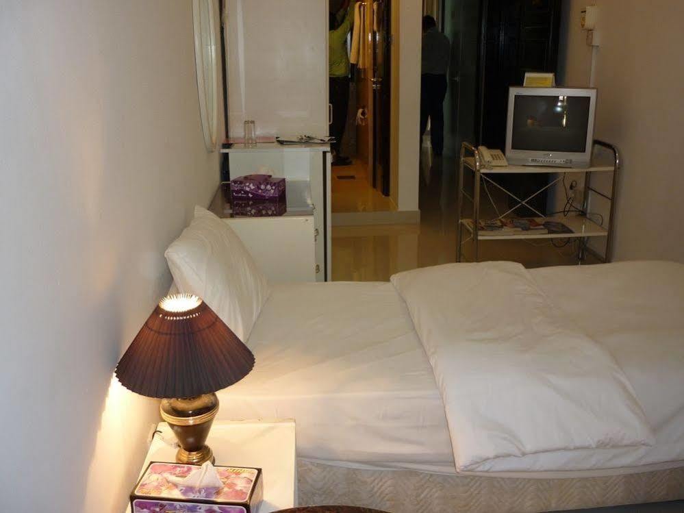 Qurum Beach Hotel Маскат Экстерьер фото